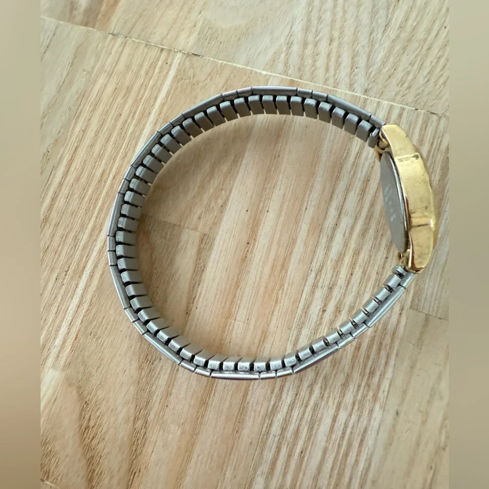 Armitron Diamond ladies oval two tone watch NEW BATTERY